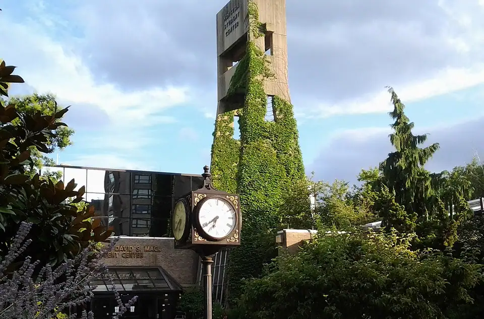 Hofstra University campus