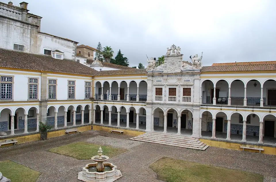 University of Évora campus